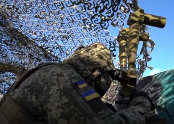 Боец ООС, скриншо: Facebook
