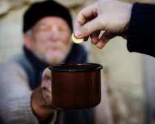 Будущее гривны: пророчества Нацбанка напоминают цыганские