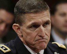У Трампа пояснили відставку Флінна