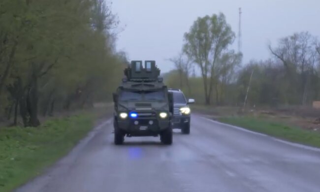 Владимир Кличко и «Украинская команда» передали 204-му батальону ТРО броневик украинского производства, - Артур Палатный