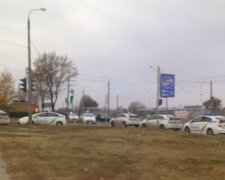 У Харкові копи затримали чоловіка, який спав з автоматом
