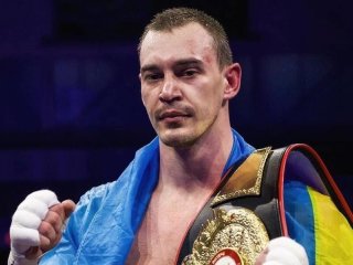 Александр Тесленко завоевал титул WBA/NABA