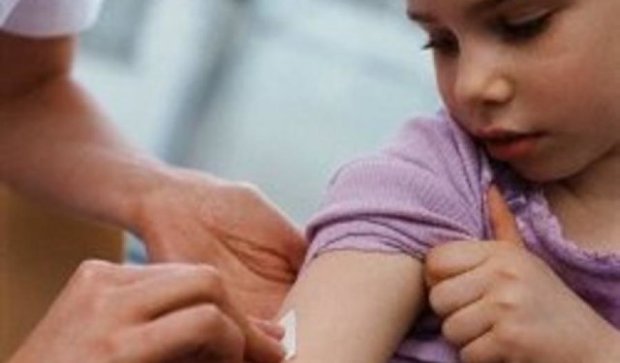 В Украину привезли 2,2 миллиона французских вакцин