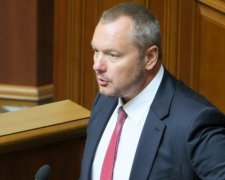 Скандал с лишением гражданства Артеменко оброс новыми подробностями