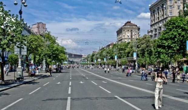 Новая канализация парализует центр Киева