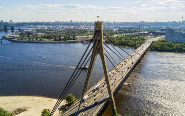 Ремонт моста погрузит Киев в транспортный ад