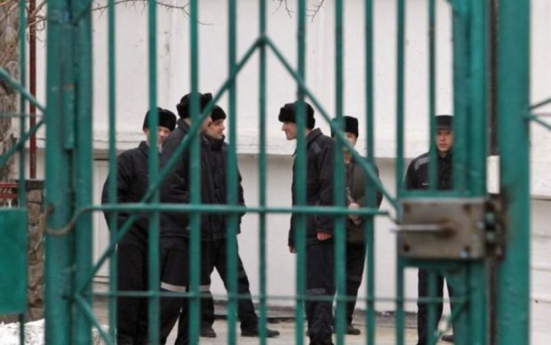 Порошенко принял новый закон, готовятся массовые аресты