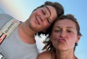 Tayanna (Тетяна Решетняк) з сином, кадр з інтерв'ю