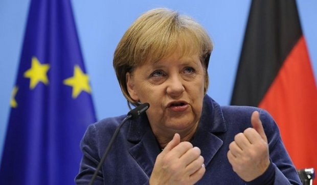 Меркель пообіцяла Києву не допустити закулісних ігор