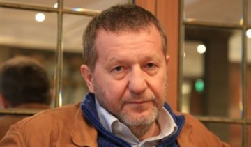 Альфреда Коха оголошено в міжнародний розшук