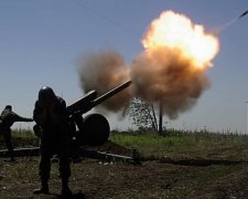 Боевики атаковали жилой квартал Красногоровки