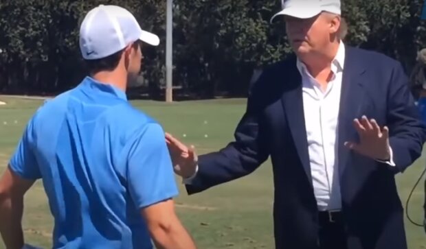 Дональд Трамп на поле для гольфа в Бедминстере в Нью-Джерси: скрин с видео