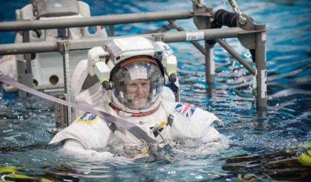Астронавты будут тренироваться в гигантском бассейне 