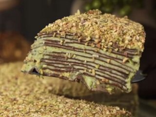 Шоколадний млинцевий торт: фото скрін рецепту