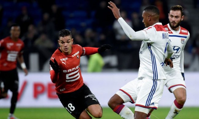 Из-за массовых протестов во Франции отменены футбольные матчи чемпионата