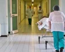 Ударив з новою силою: небезпечний вірус продовжує косити українців
