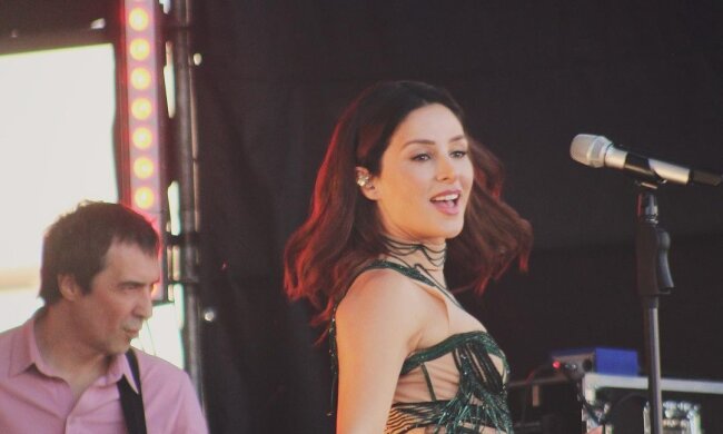 "Холостячка" Злата Огнєвіч видала, якого чоловіка бачить поруч з собою: потрібен супермен