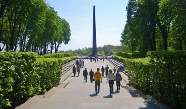  Администрация президента отказалась от идеи перезахоронения в парке «Вечной Славы»