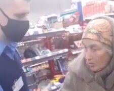 Бабушку выгнали из магазина, кадр из видео