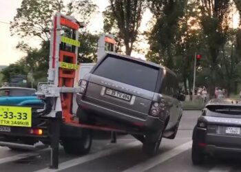 эвакуатор, скриншот из видео