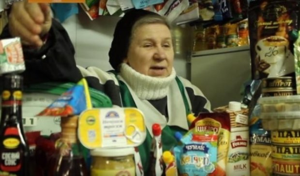 Львовская продавщица заманивает покупателей стихами (видео)