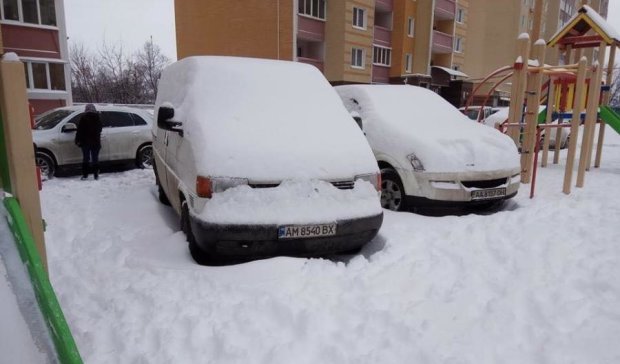 Сразу два гения парковки взбесили киевлян