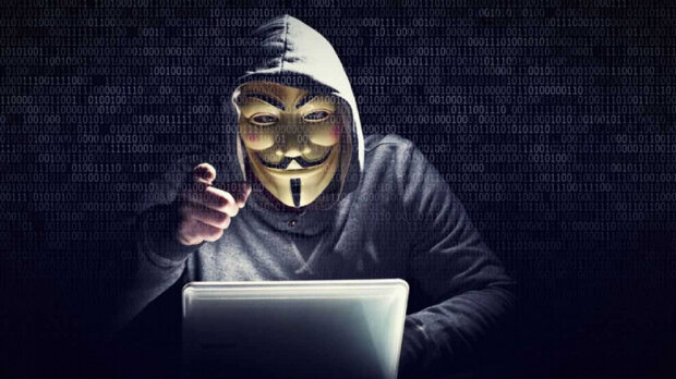 Зіллють 35 тисяч файлів з секретними договорами: Anonymous зламали Центральний банк РФ