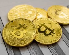 Курс біткоїна на 18 травня: криптовалюта знову злетіла