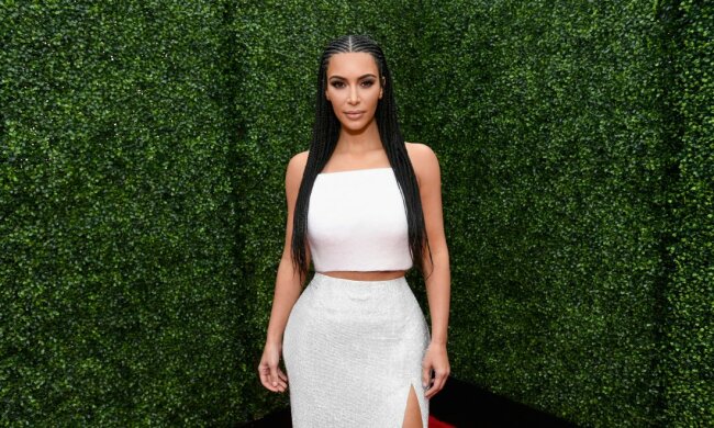 Кім Кардашьян, DonDay