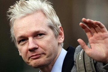 Ассанж заявил о начале войны