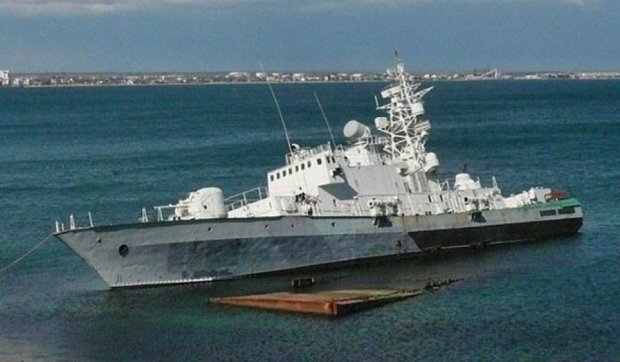Росіяни відправили на металобрухт перший захоплений Український корабель (фото)
