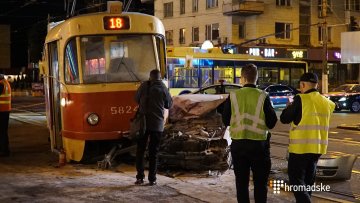 Олег Барна врізався в трамвай