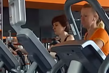 Спортзал, скріншот: YouTube