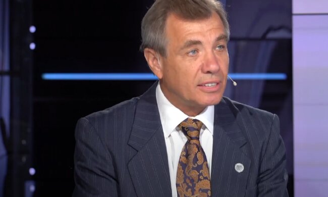 Александр Ткач