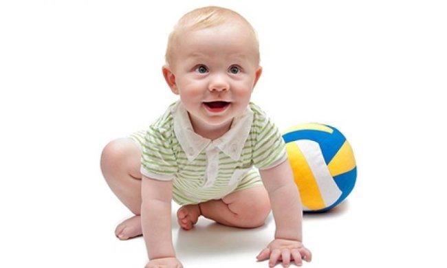 У Вінниці влаштували "забіг у повзунках" (відео)