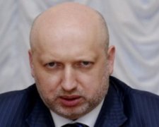 Турчинов натякнув про надії світу щодо Путіна