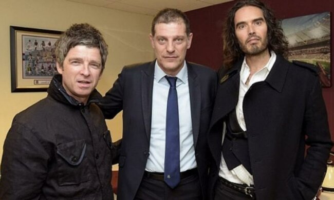 Тренер "Вест Гема" згадав про рок-музику разом із зірковими фанатами (фото)