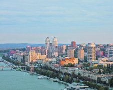 Не будем братьями: Днепр разорвал отношения с российскими городами