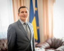 Єнін Євгеній Володимирович: досьє, біографія та декларація