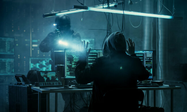 Обдирають до нитки: схеми інтернет-аферистів, які варто знати кожному