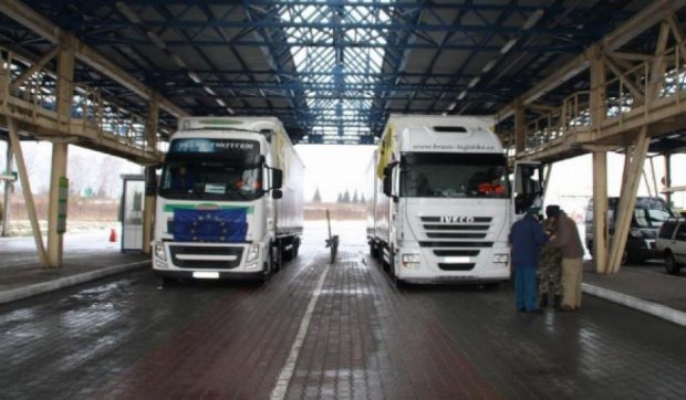 Черговий гуманітарний вантаж від Швейцарії прибув на Донбас