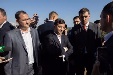 Зеленський підписав важливий указ про доступ до держпослуг: як працюватиме "цифровий скачок"