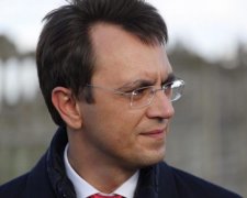 Омелян виправдався, чому вирішили народжувати не в Україні