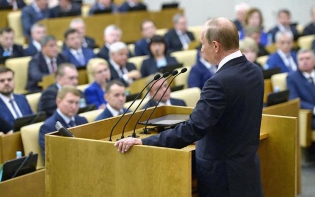 Кремль "по-своему" отреагировал на закон о реинтеграции Донбасса 