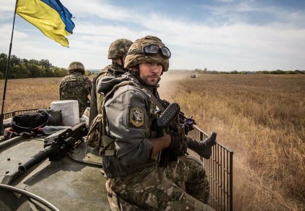 Вітання на День Збройних сил України у листівках, фото та картинки для бійців