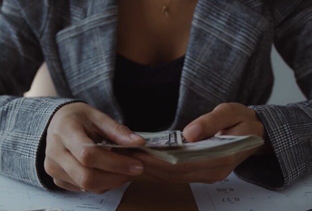 Финансовый гороскоп, скриншот с видео