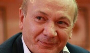 Українська влада припинила розшук організатора вбивств на Майдані