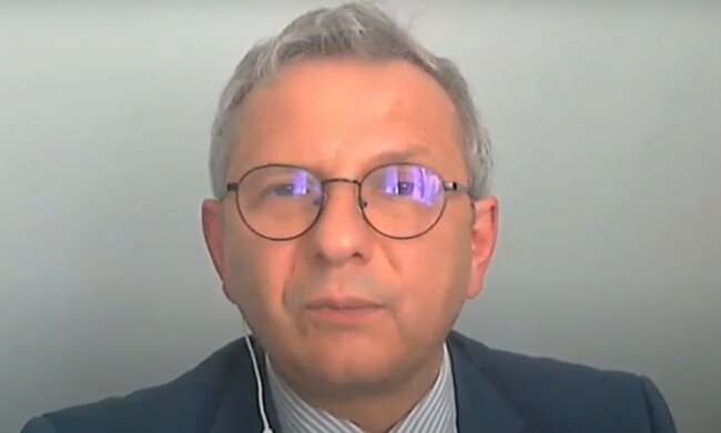 Олег Устенко