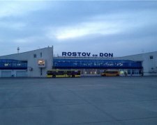 Літак екстрено сів у Ростові через смерть пасажирки