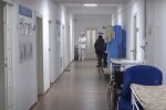 Молодую львовянку столкнули с пятого этажа, но она выжила и заговорила: "Это полицейские!"